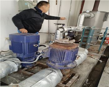 四川中央空調維保現場